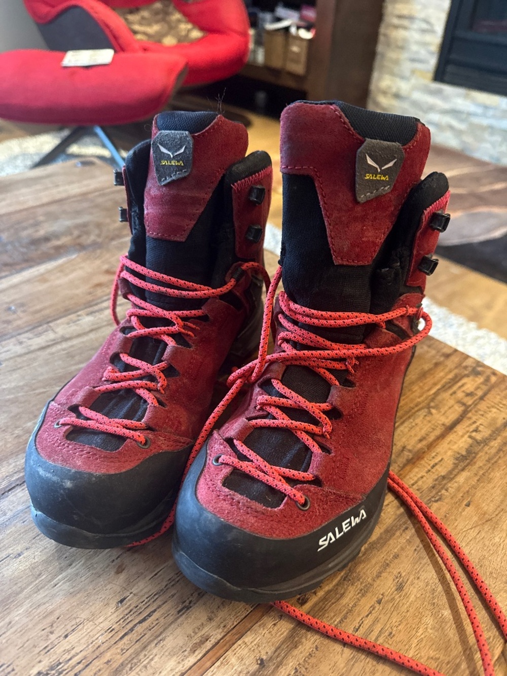 Salewa Mountain Trainer 2 Mid Gore-Tex Hiking Boots - Women's Size US6